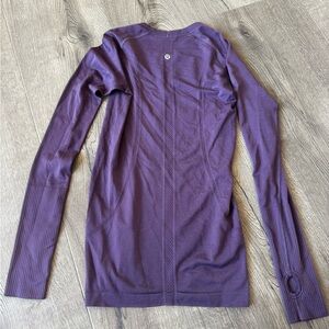 Women’s Lululemon Long Sleeve